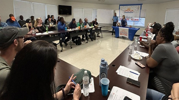 Thumbnail Alumni Program